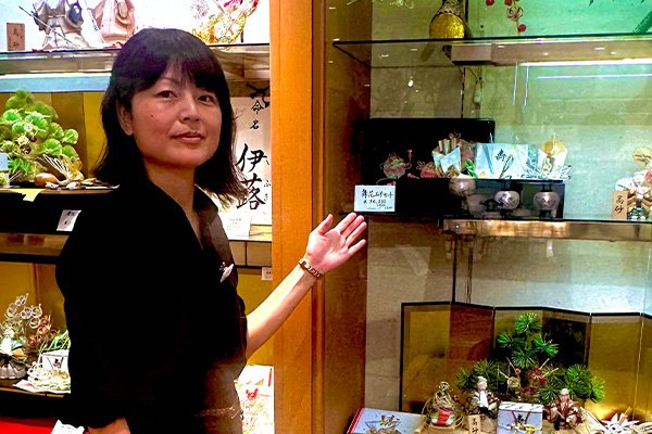 S.N 販売チーム 店長