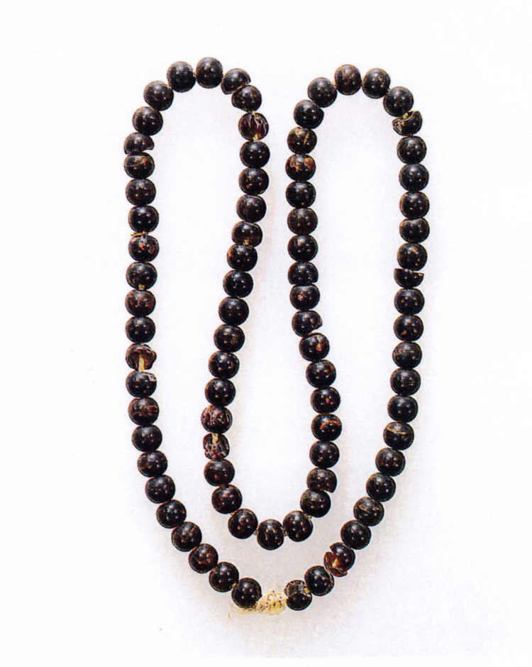 数珠の歴史（2）奈良時代の琥珀念珠 | 念珠・数珠なら文久元年創業の